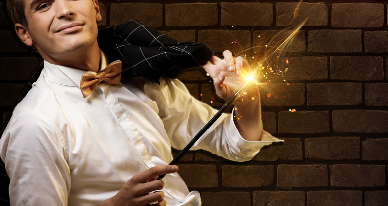 TOM WOUDA (Spectacle de magie)